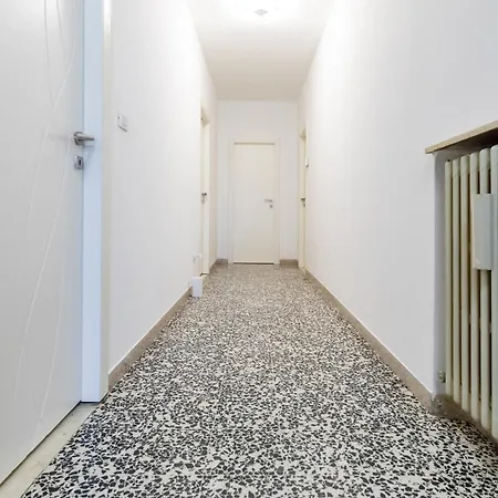 بيت ضيافة Fucini Posizione Strategica E Comfort Moderno *